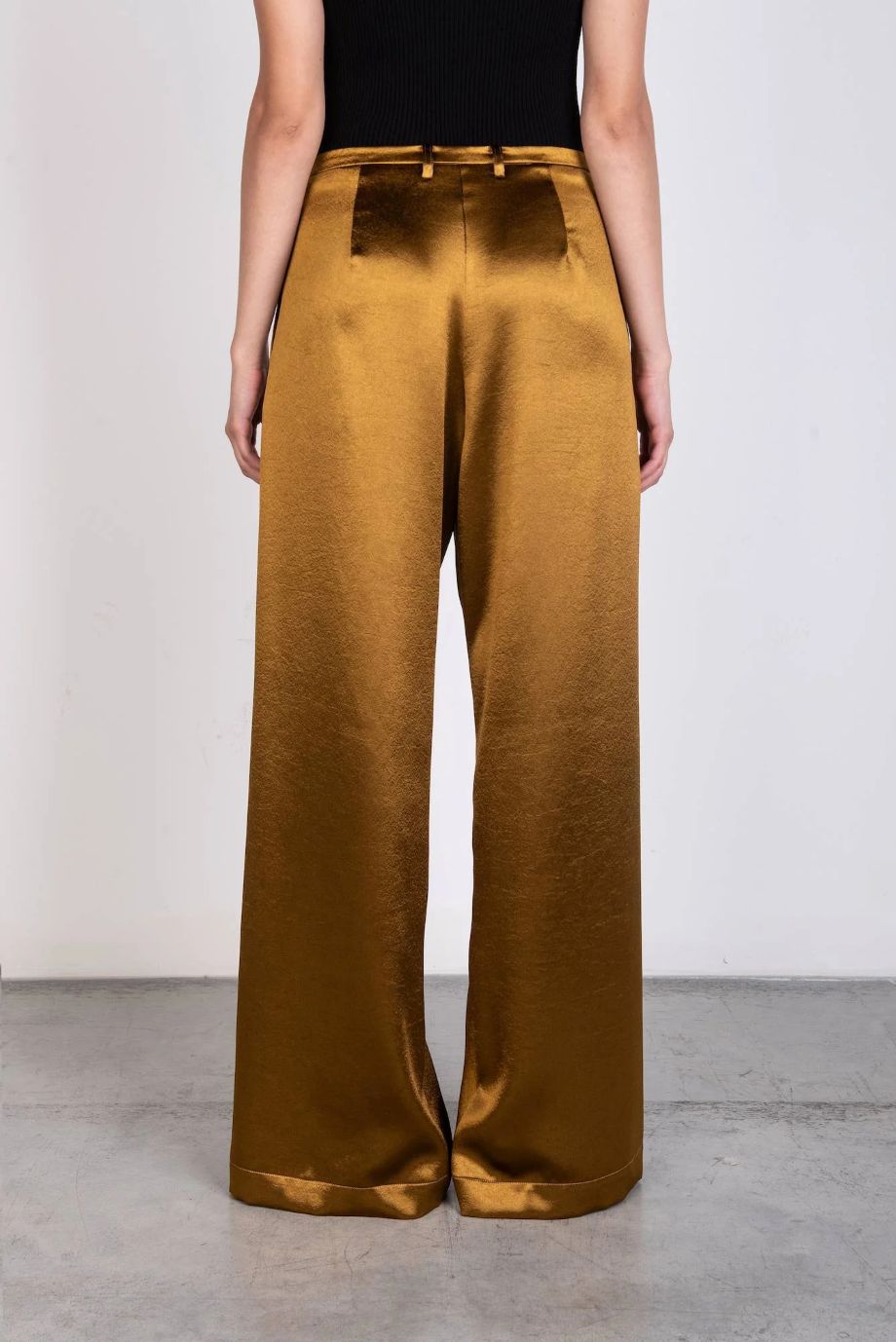 Alysi Shiny Satin Pants - Chocolate