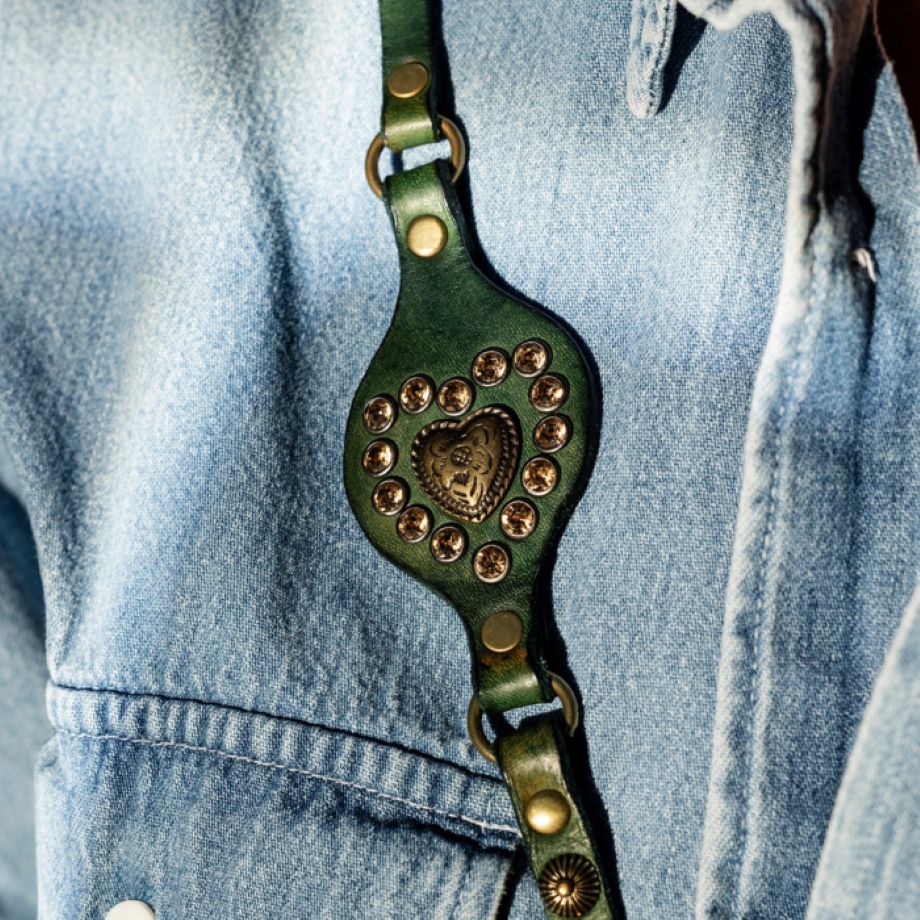 Campomaggi Heart Studs Phone Strap - Green Bottle