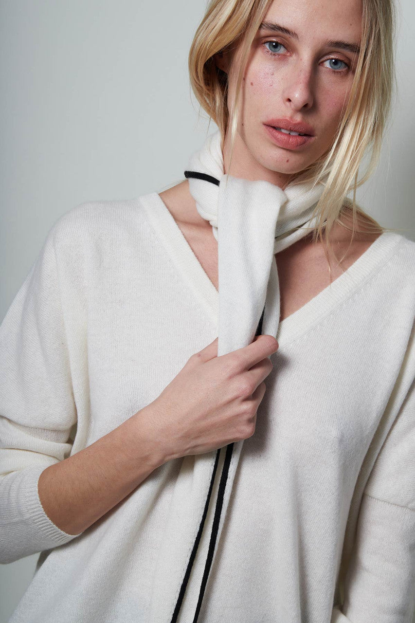 Stone V-Neck Cashmere Sweater - Warm White