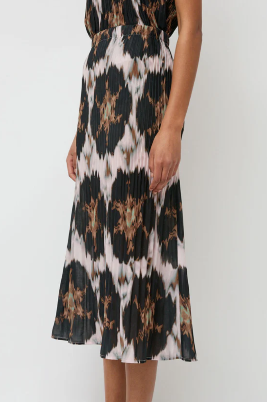 No. 6 Hiro Skirt - Blush Ikat