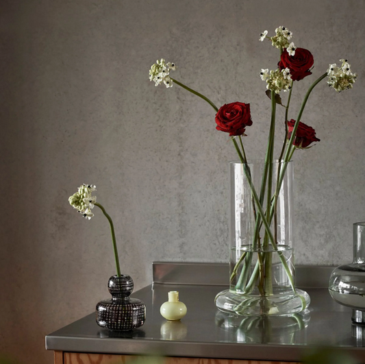 Marimekko Flower Vase - Onyx Filigree