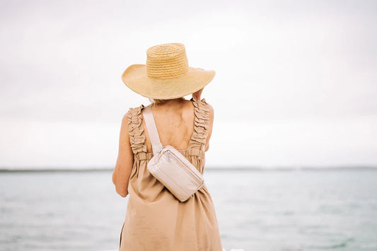 Hi, Love Puffer Fanny Pack - Golden Shimmer Beige