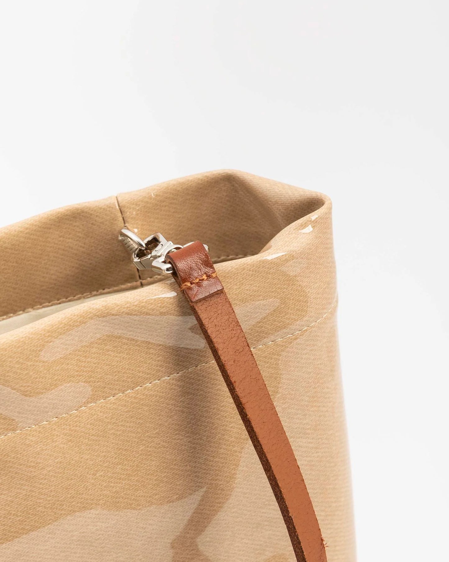 Alysi Patent Bucket Bag - Beige
