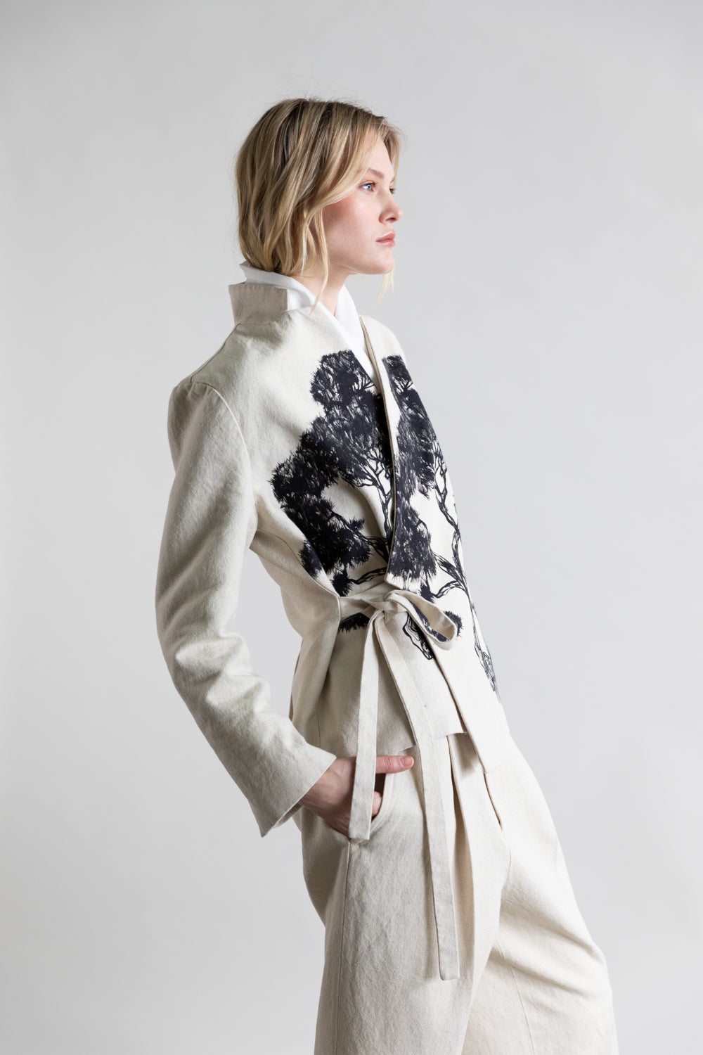 Psophia Crossed Kimono Jacket - Ivory
