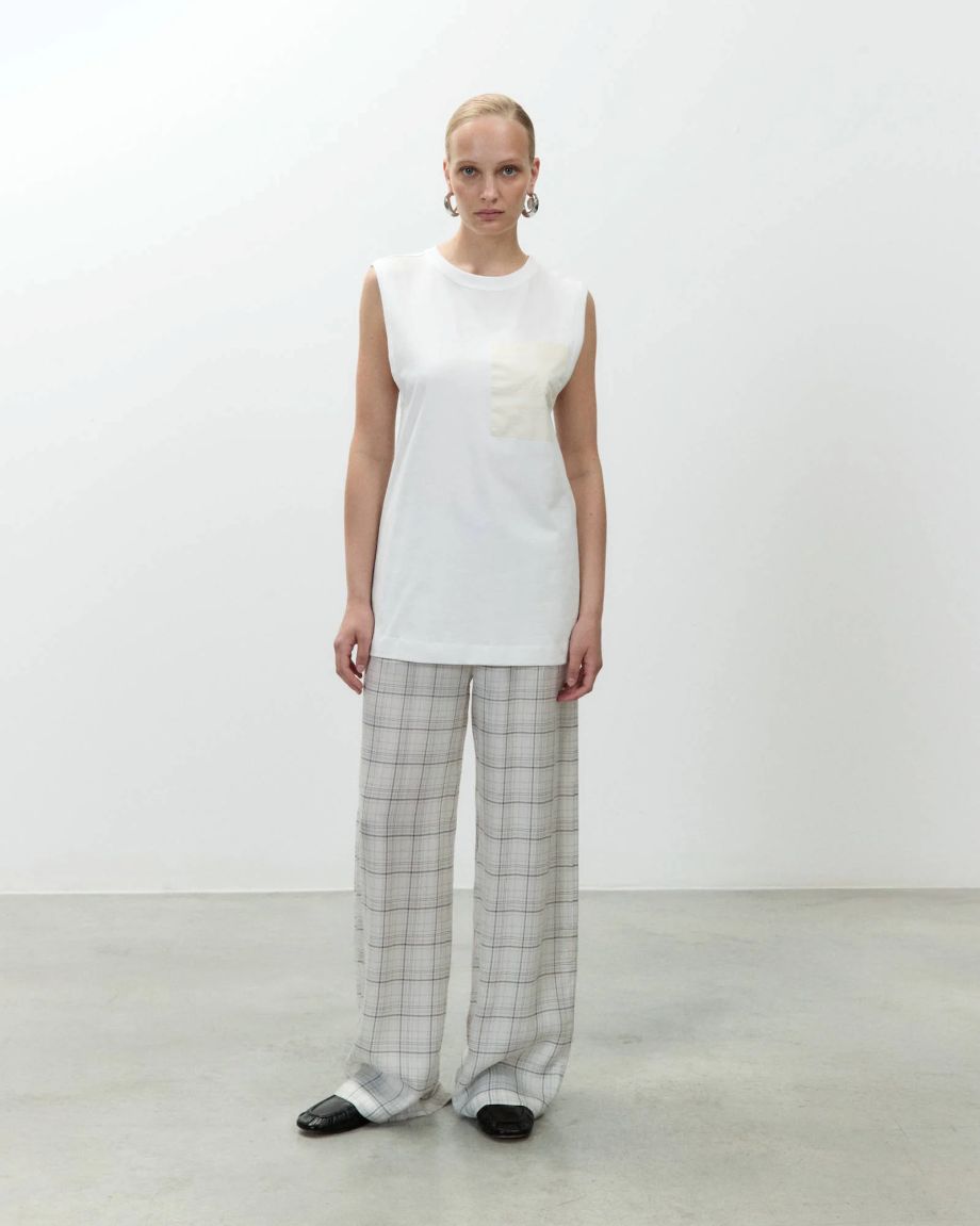 Alysi Embroidered T-Shirt Tank Top - Milk