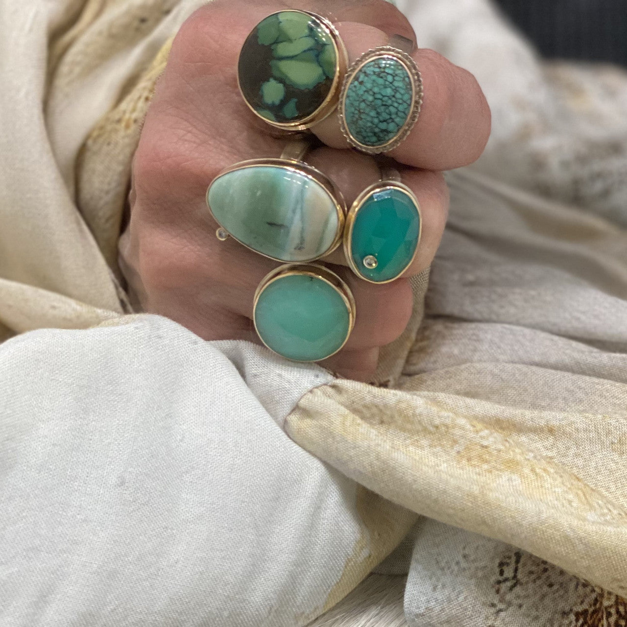Jamie Joseph Round Hubei Turquoise Ring