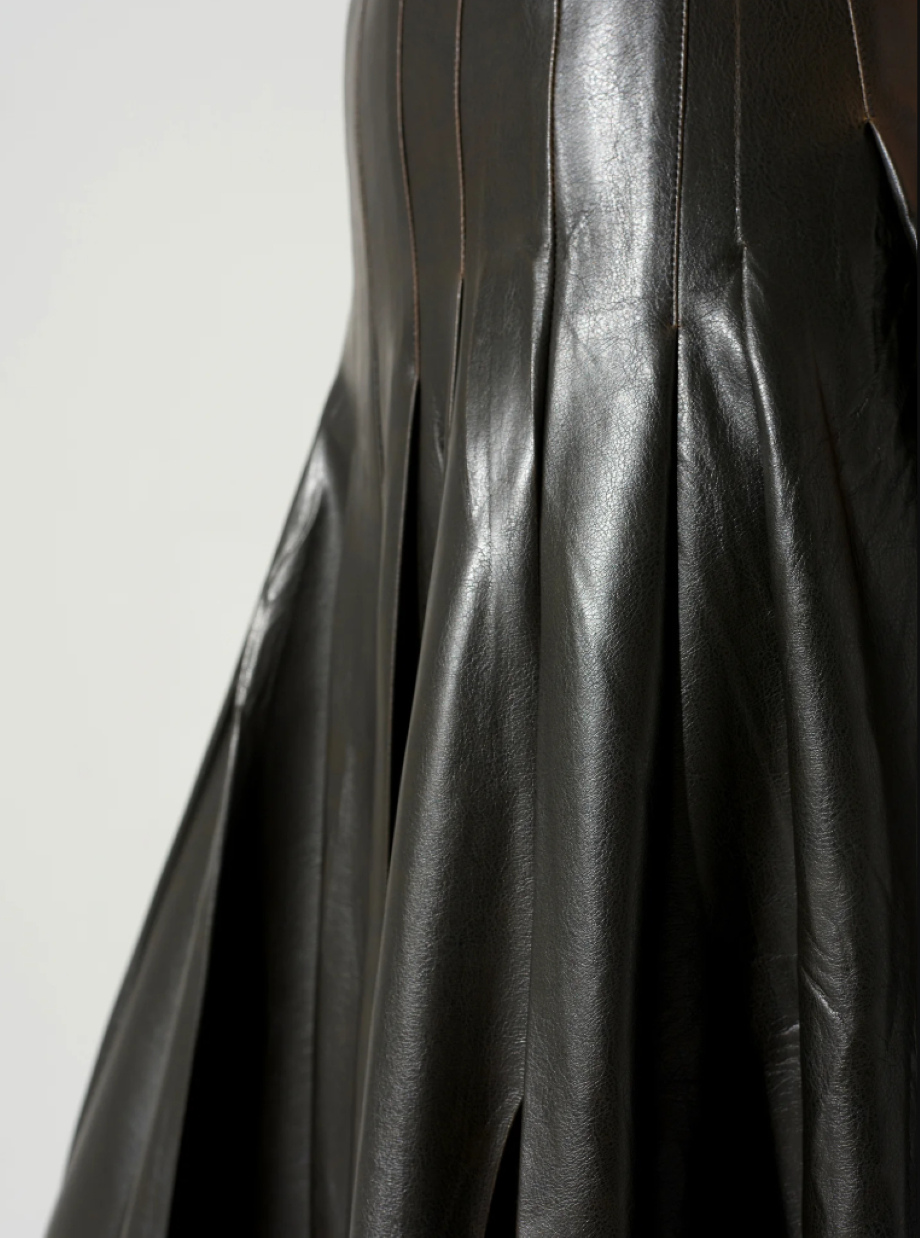 Cotélac Long Pleated Skirt - Black