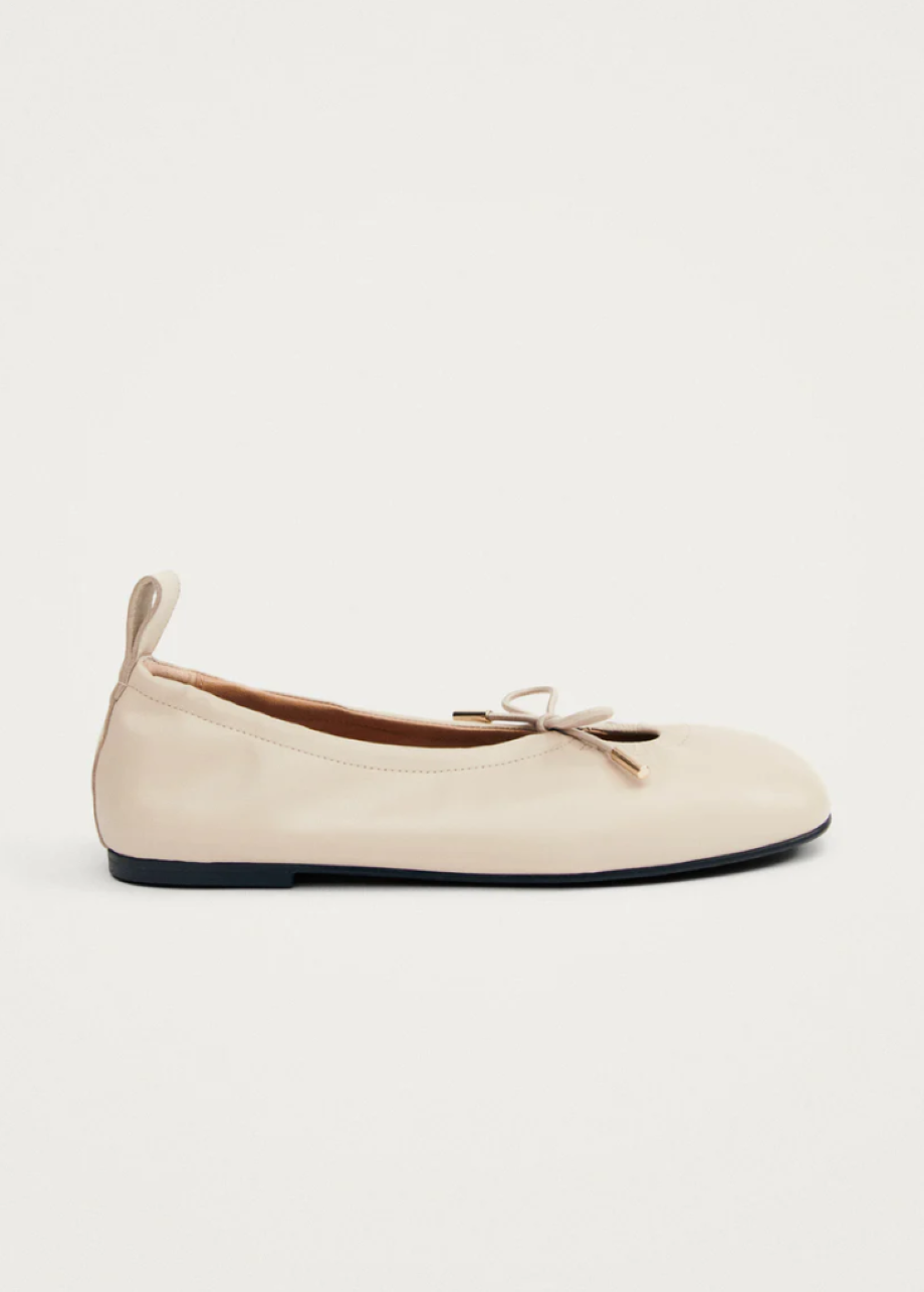 Alohas Rosalind Leather Ballet Flat - Cream