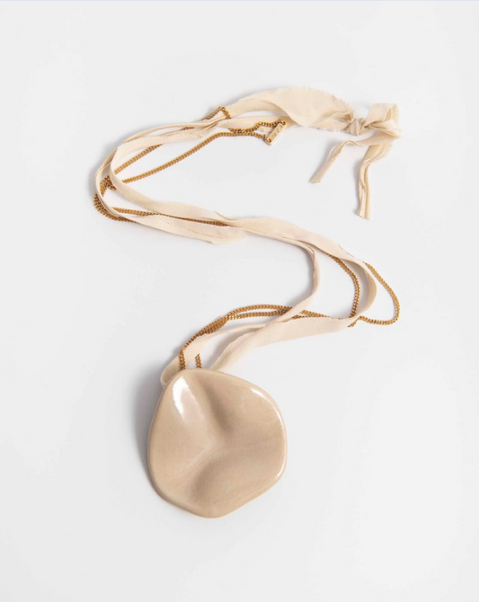 Alysi Ceramic Pendant Necklace - Almond