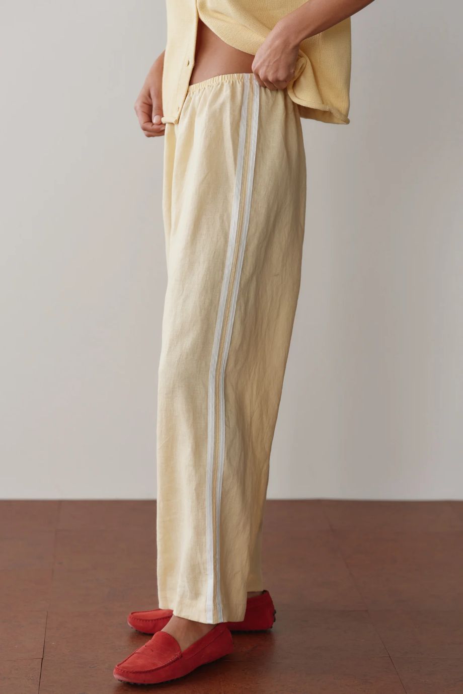 Donni Linen Crop Racer Stripe Pant - Butter
